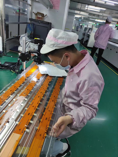 從技校到工廠 跨越命運(yùn)的新工匠之路